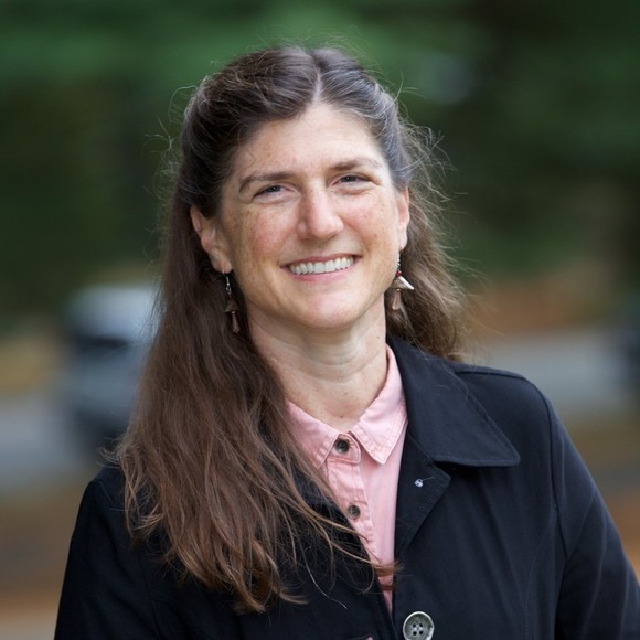 Meet your Posher, Ruth - Picture 1 of 1